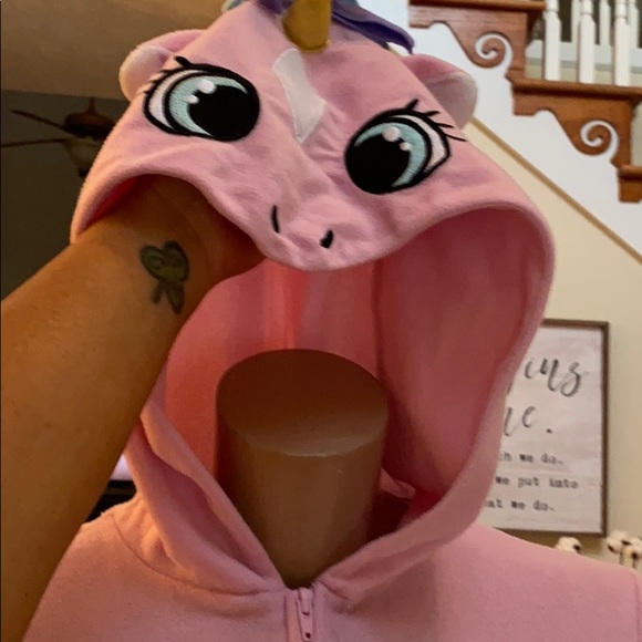 Onesie zip up unicorn pjs - Picture 3 of 8